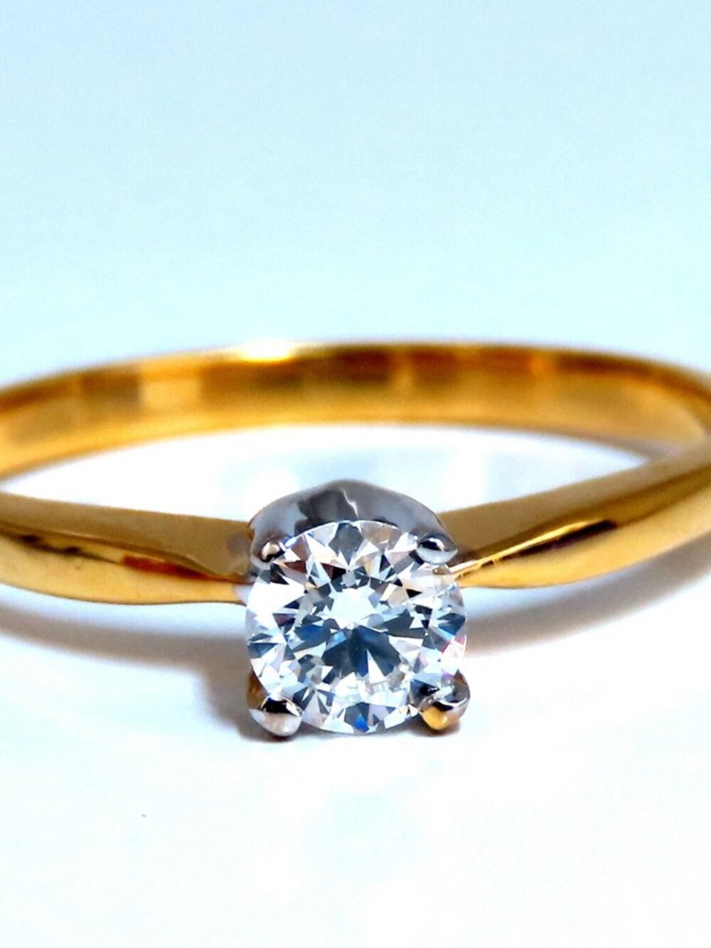 GIA certified .30ct Round Natural Diamond Ring 14kt Classic F/si2*
